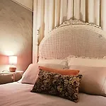 Alma House - *