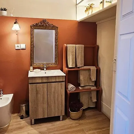 Apartamento Alma House - *