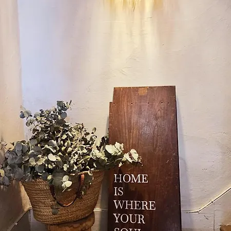 Alma House - Daire *