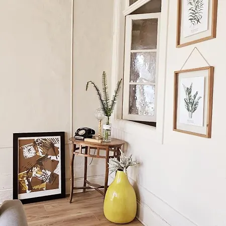 Daire Alma House - *